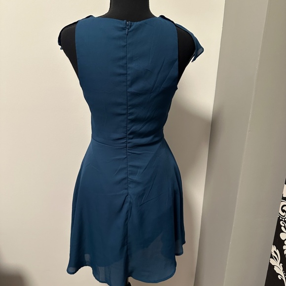 **MIAMI* Blue Sleeveless Flowy Sheer Dress Size Small - Picture 2 of 7